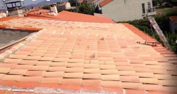 Services de Couverture à Perpignan : Nettoyage, Réparation et Étanchéité de Votre Toiture