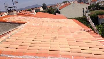 Rénovation de toiture par un artisan à Canet en Roussillon